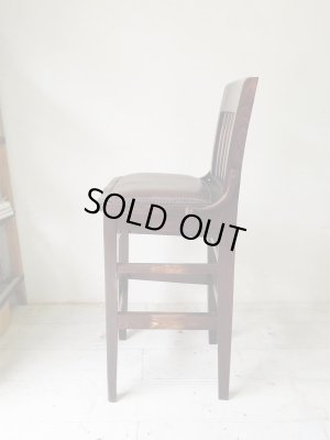 脚をカットする高さ変更も承っております(900円/1脚)