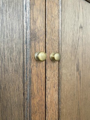 真鍮取っ手は100種類以上のデザインから選べます。