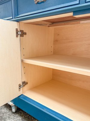 高さ変更のできる可動棚