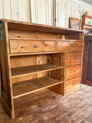 可愛いウッドカウンターをお探しの方必見！