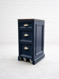 ネイルサロン向けキャスター付きワゴン　メラミン天板　 