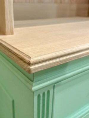 上段はホワイトオーク、下段はポプラ材をペンキペイント