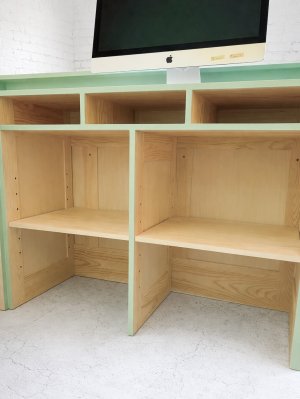 写真はオープンボックスと可動棚