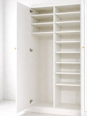 棚の数や傘立てスペースなど、自由にカスタマイズできます。