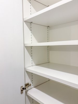 内側は白ポリ、外側はホワイトペイント致しました。