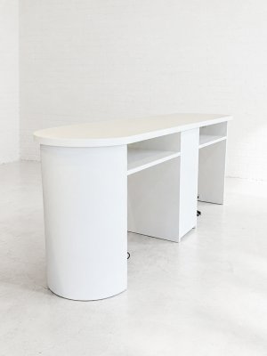裏面はシンプルなデザイン。