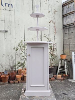 かわいい店舗什器の特注製作承ります。