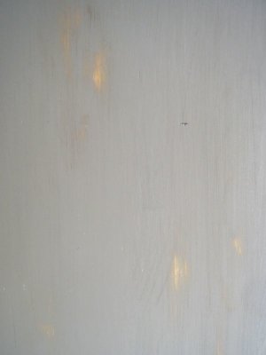 お客様指定のアンティーク家具の写真を参考に、調色したシャビーグレー。