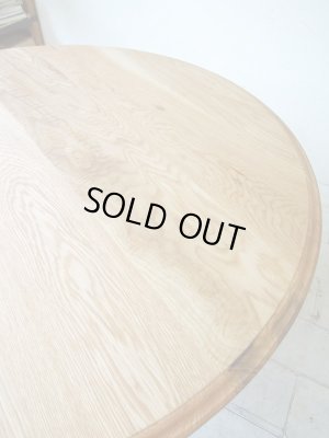 こちらはクリア色（オイルステイン）仕上げです。