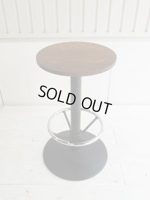 こちらは直径500mmの天板。