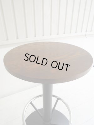 写真はアンティークブラウン色のウレタン仕上げ