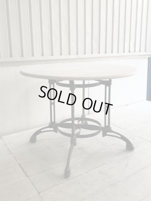 アパレルショップや雑貨屋さんのディスプレイ展示台店舗什器としてもおすすめです。