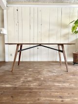 ホワイトオークダイニングテーブル　鉄脚「ミックス」　北欧家具テーブル
