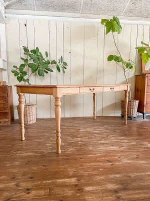 オークテーブルのオーダーメイド専門店