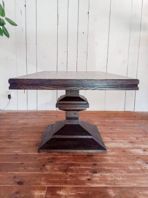 写真はW1200✕D700、H600と低めのテーブル