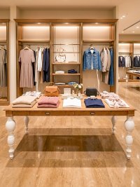 オークターンドレッグダイニングテーブル　ろくろ脚「極太」　アンティーク調テーブル