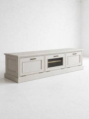 エドワーディアンスタイルのテレビボード