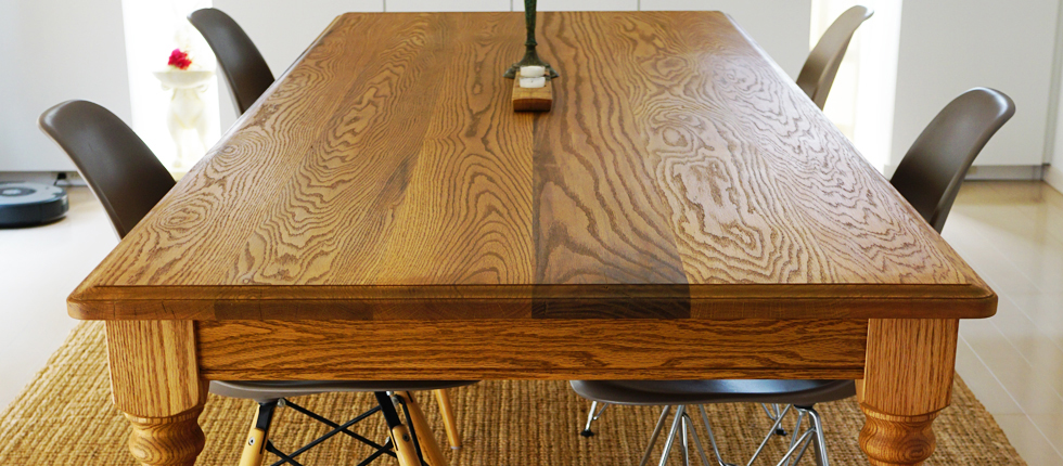 W2000を超す大きなダイニングテーブルのオーダーも任せ下さい。大阪の無垢家具工房Grace Furniture