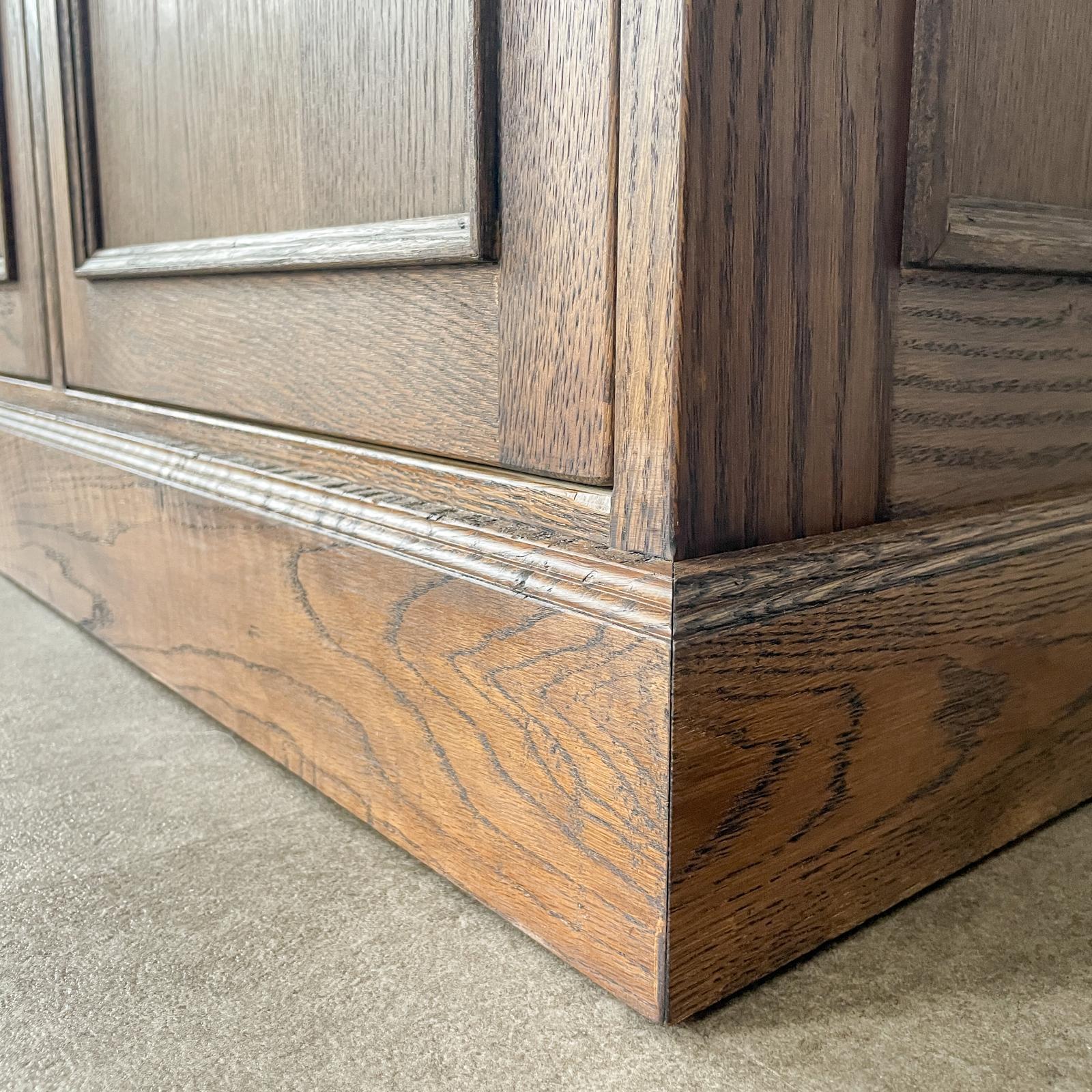 オークレセプションカウンター