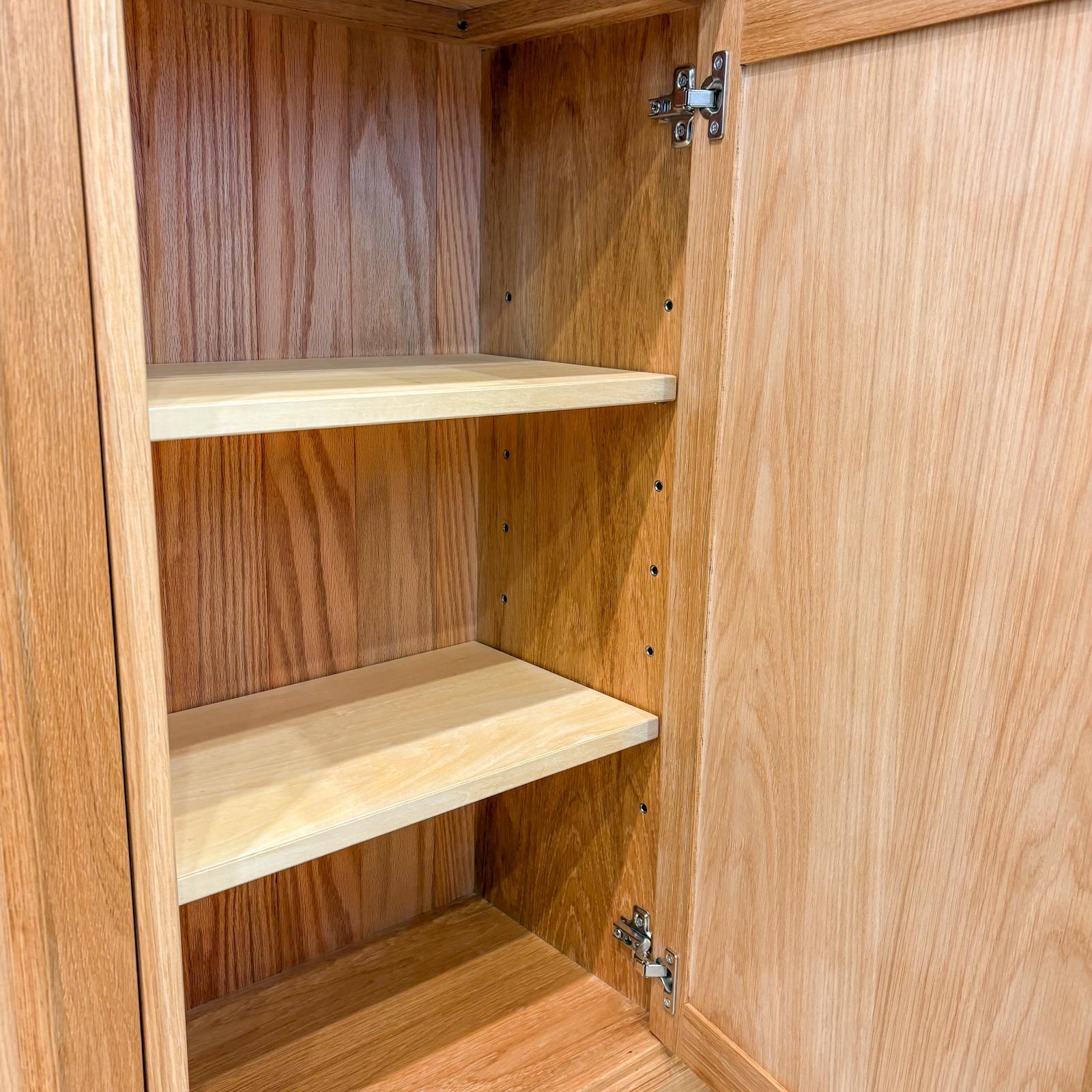 ホワイトオーク特注キャビネット