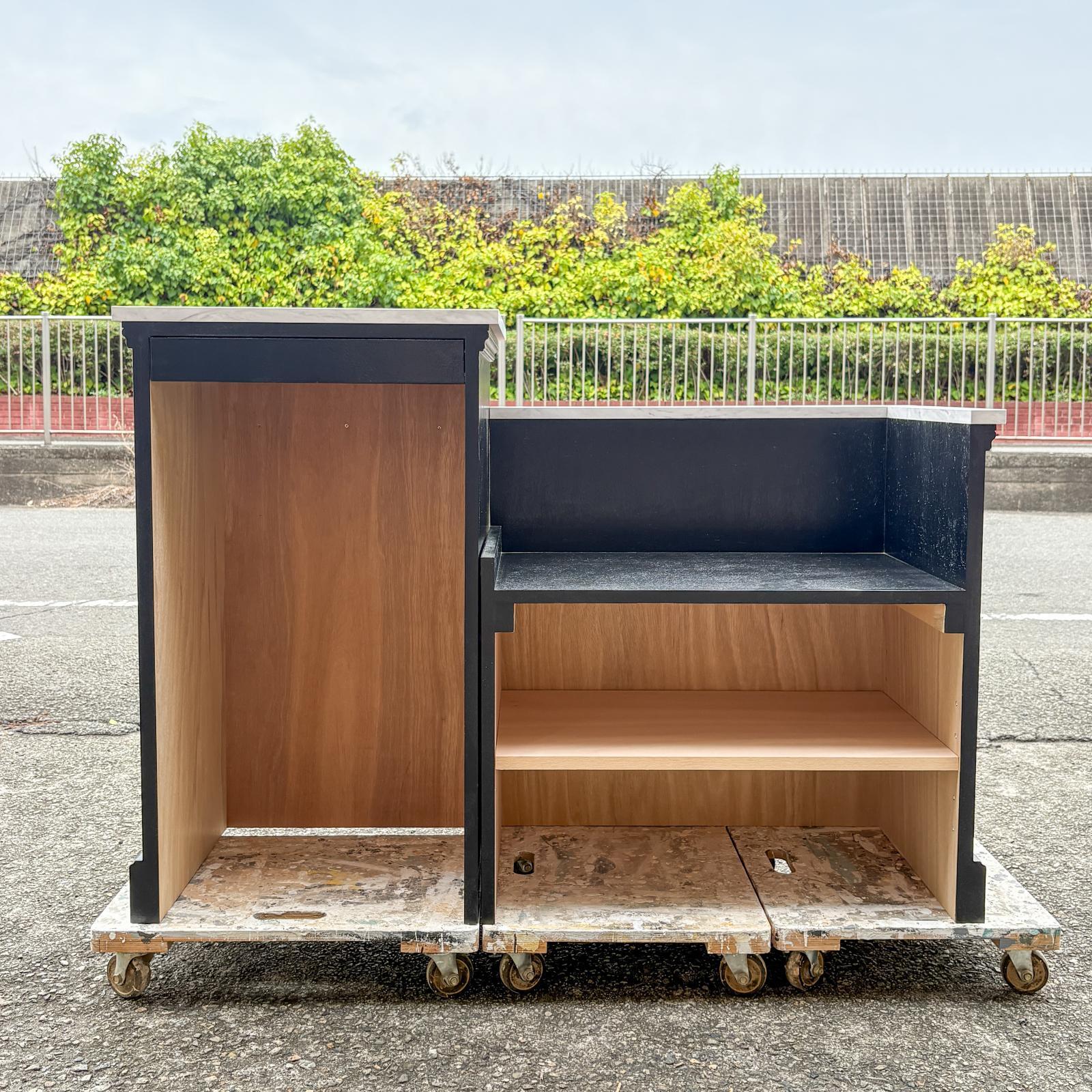 冷蔵庫内蔵カウンターテーブル