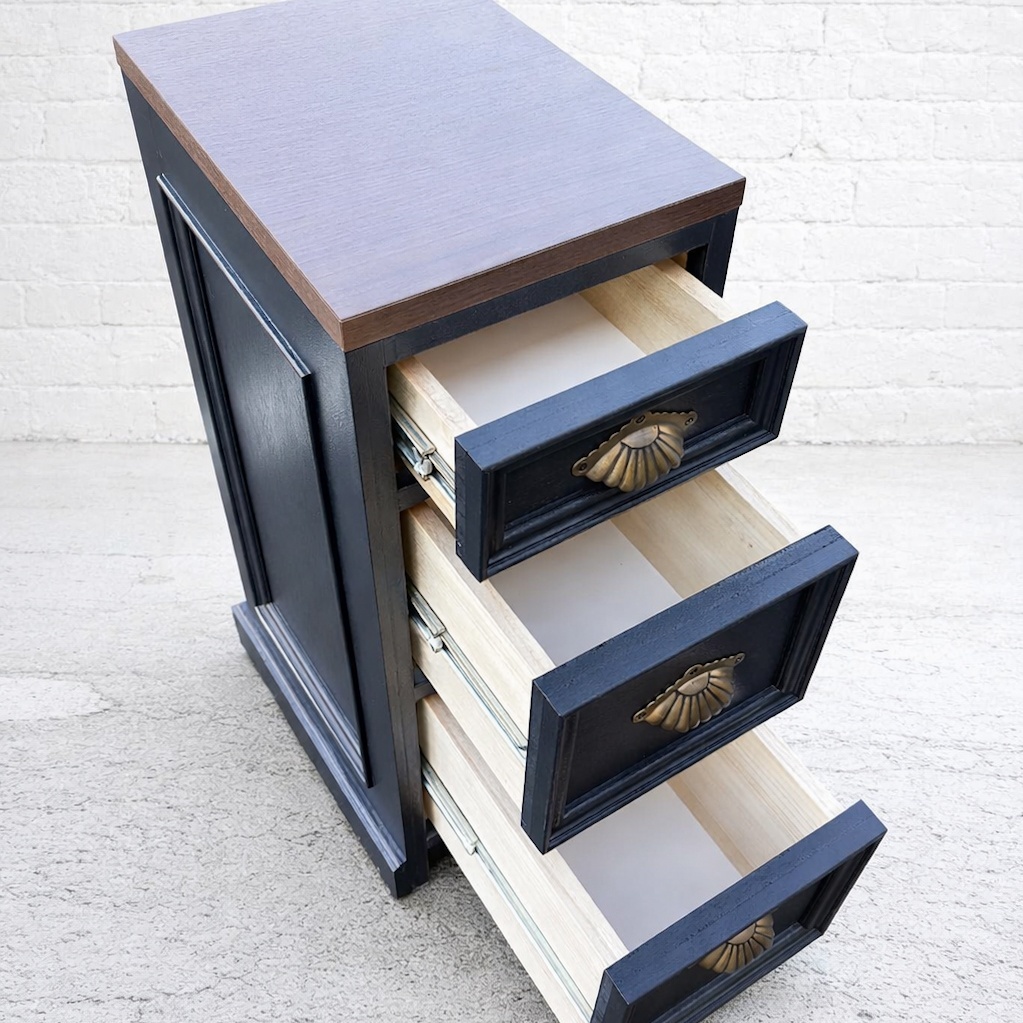 ネイルサロン向けキャスター付きワゴン