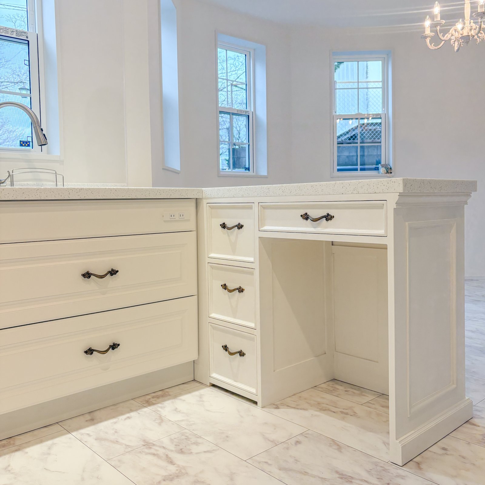 キッチンカウンターのオーダーメイド専門店