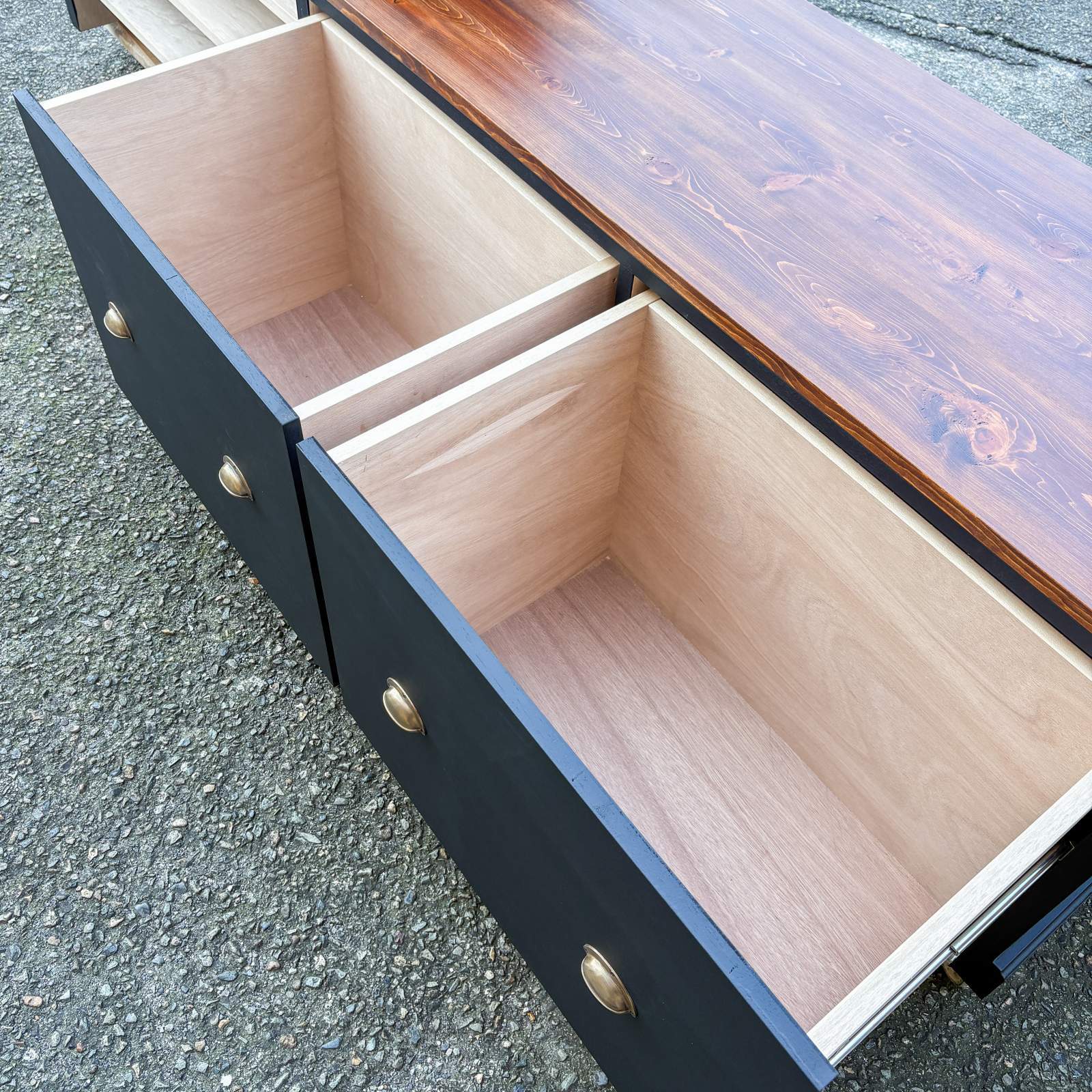 特注店舗家具の専門店