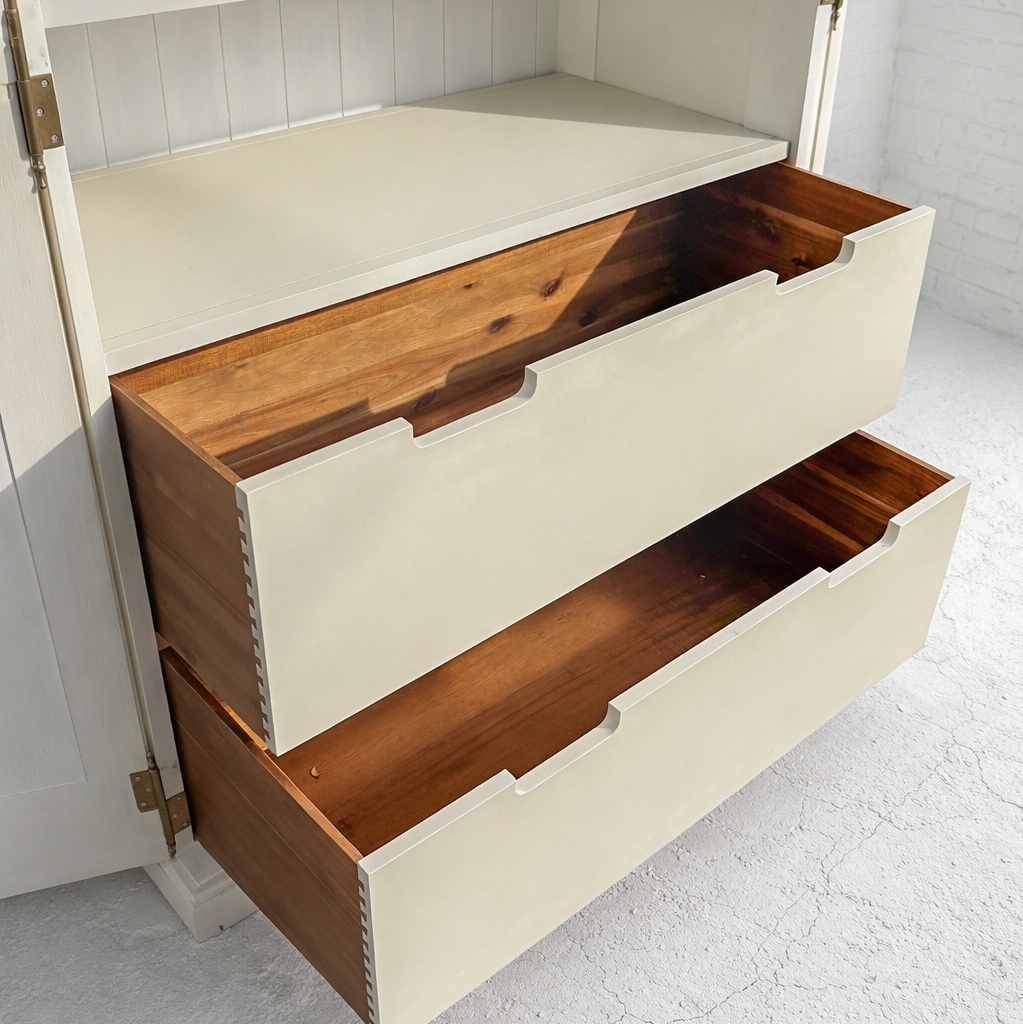 フランスアンティーク調オーダーメイド家具の専門店