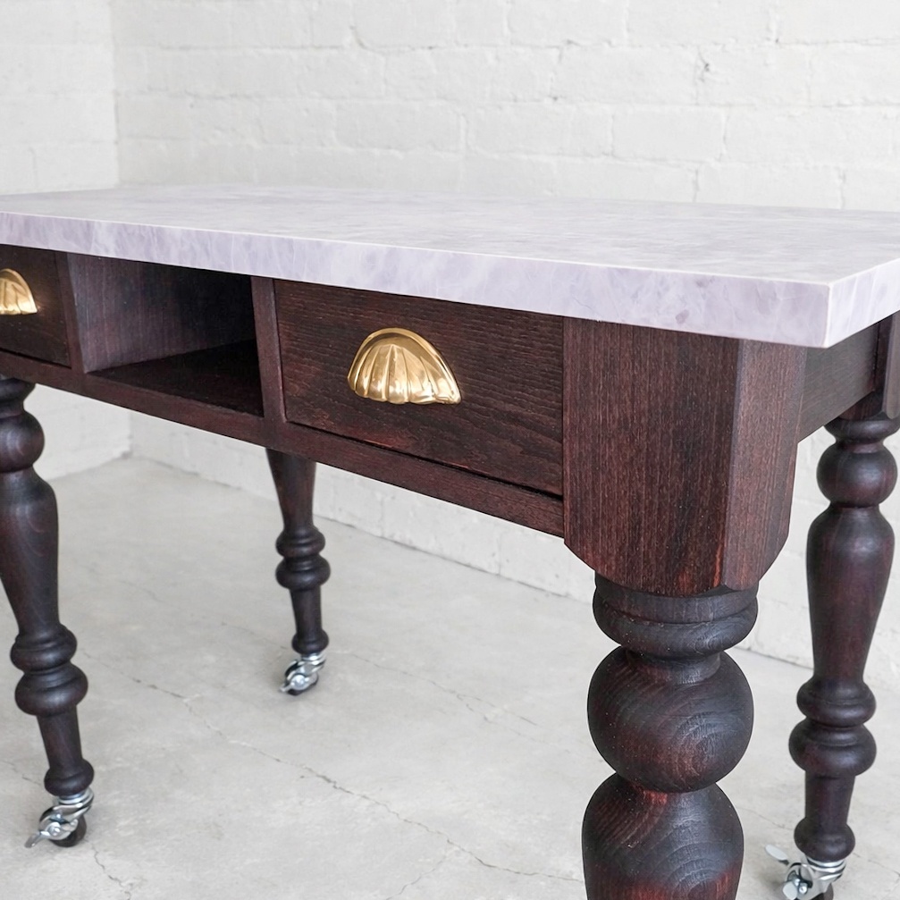 引き出し付きネイルテーブル