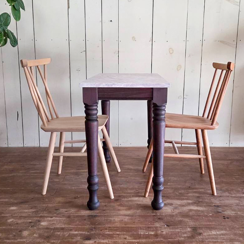 アンティーク調家具の特注製作専門店