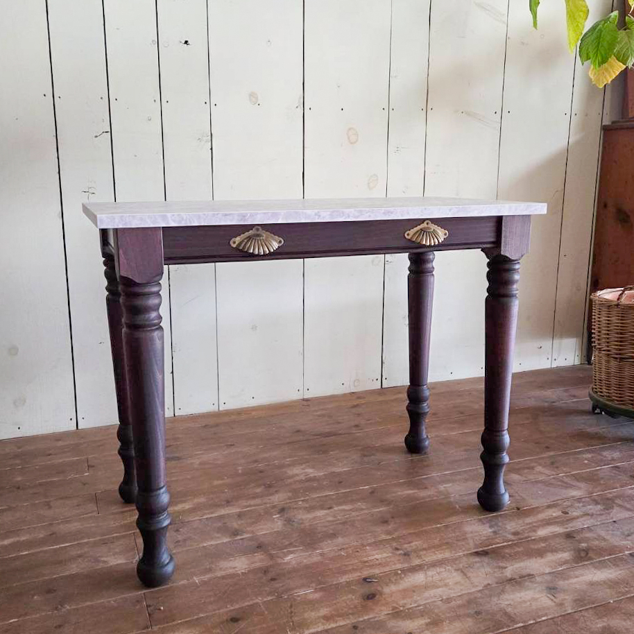 ろくろ足ドレッサーテーブル