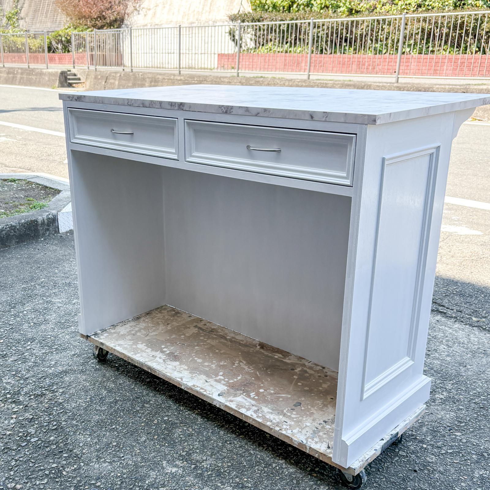 カラーオーダーできるカウンター