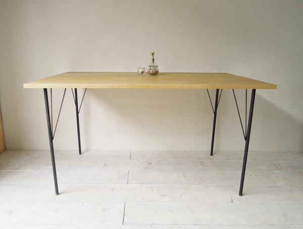 鉄脚ダイニングテーブル、無垢板×アイアンレッグテーブル1350
