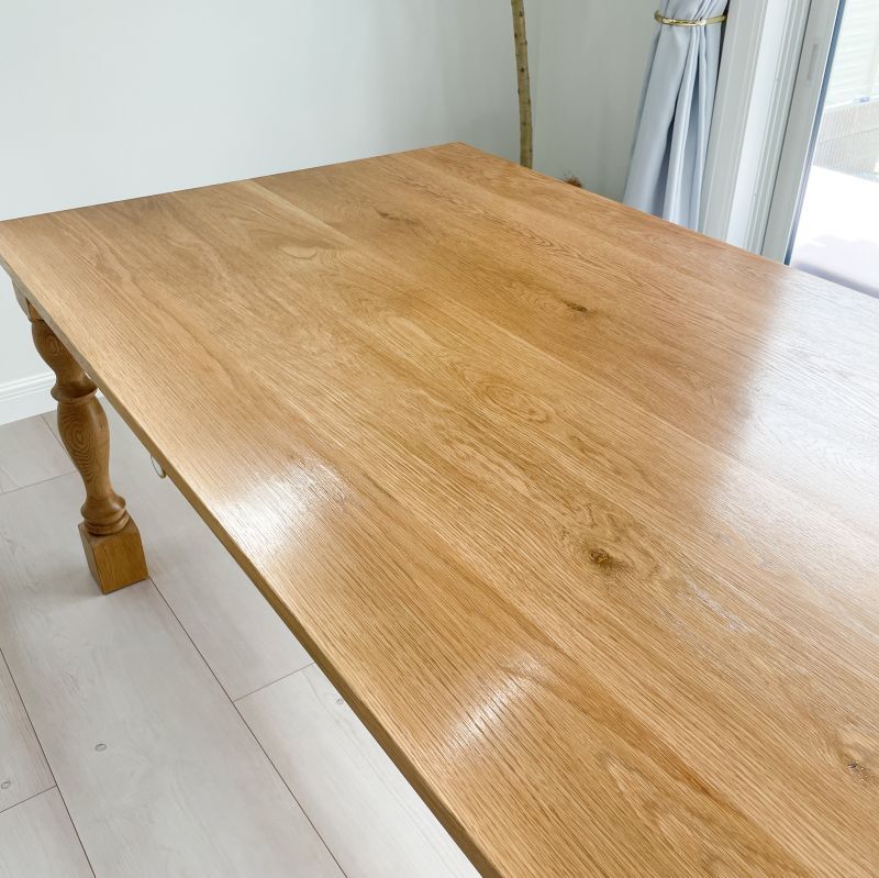 高級木材ホワイトオーク無垢材のダイニングテーブル