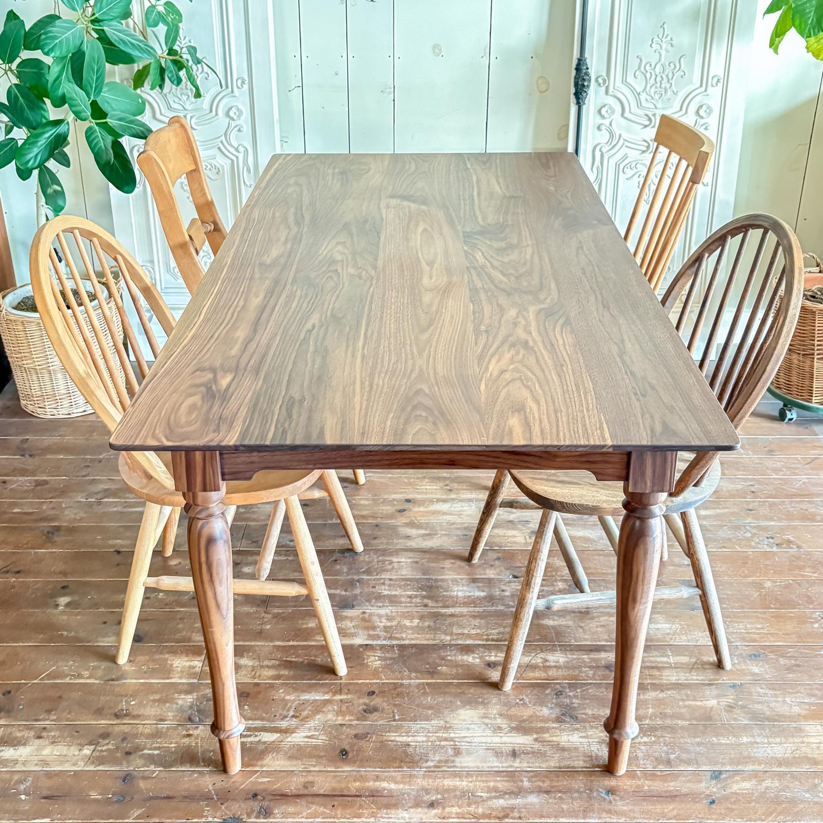 ブラックウォールナット無垢材