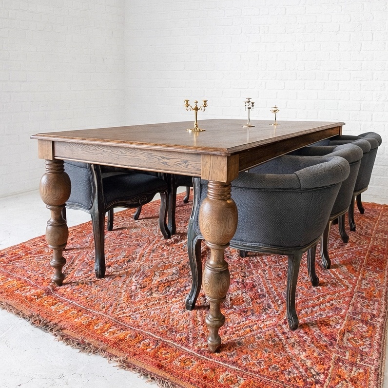 3000✕D1000大きなろくろ足ダイニングテーブル