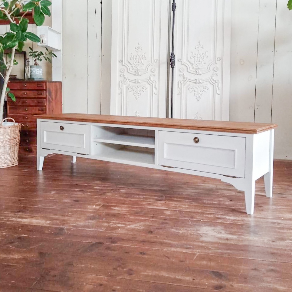 カラーオーダーできるテレビボード