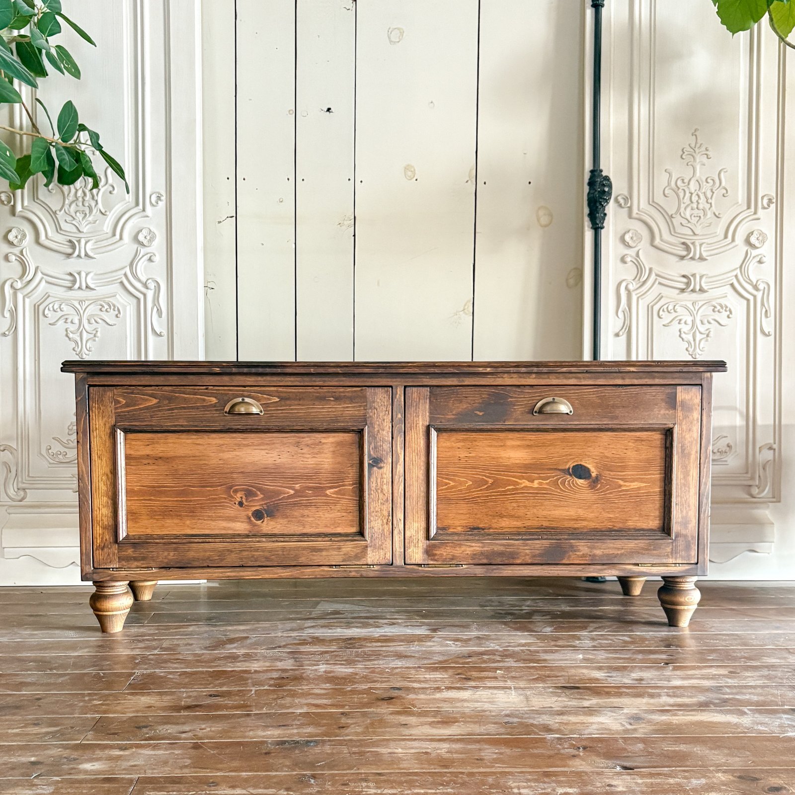 パインアンティークテレビボード