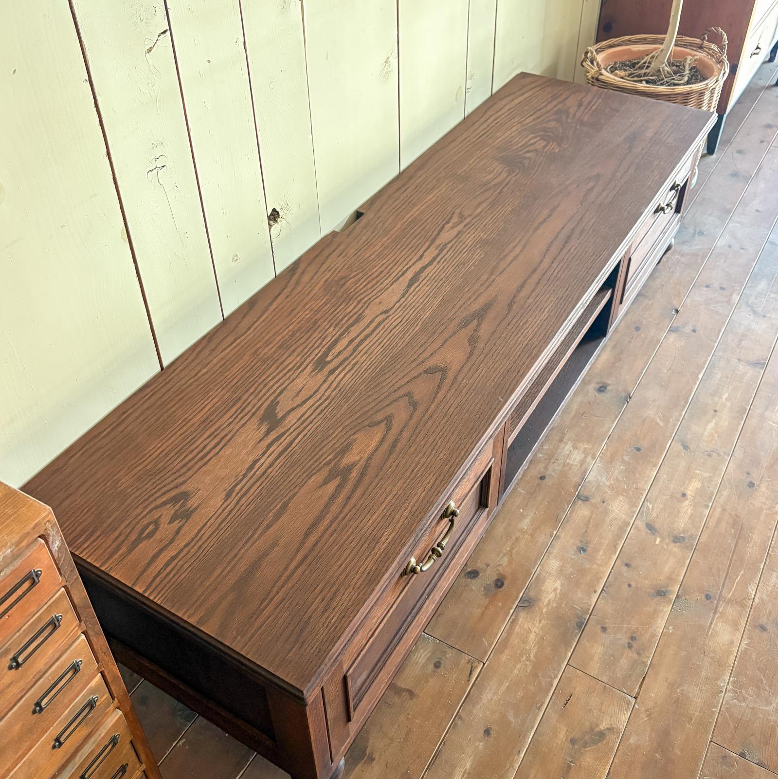 オーク家具のオーダーメイド専門店