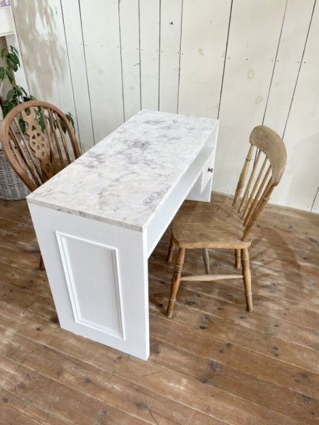 ネイルサロンのオープンに、ぜひあなただけのネイルテーブルを製作させて下さい!