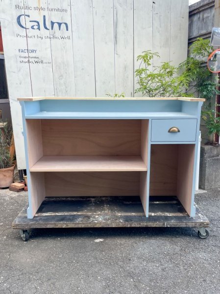 美容室やネイルサロンの受付に人気の受付カウンター専門店