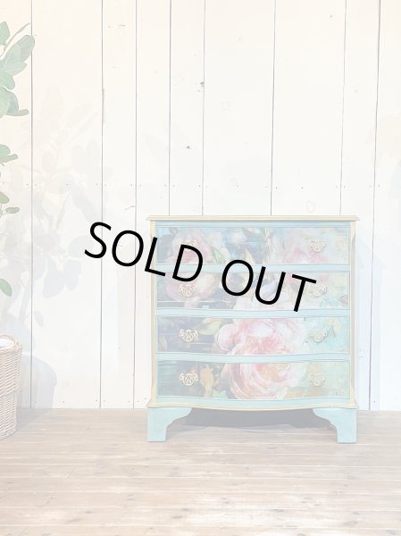 サイズはW780、D500、H840