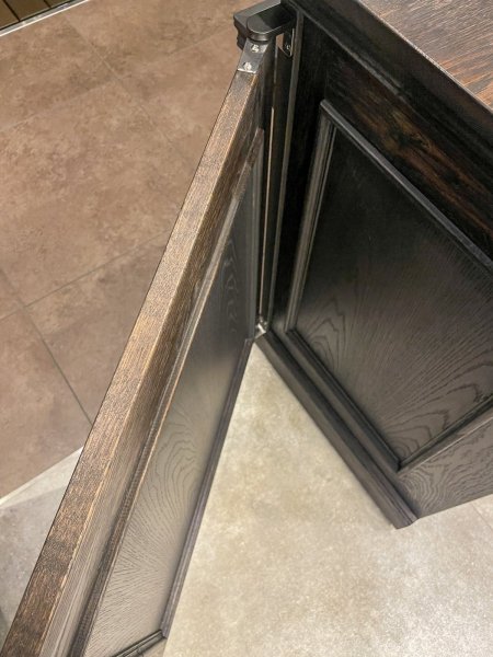 画像13: オーダーメイドオーク材レジカウンター132 (ケーキ屋さん向け・卓上冷蔵ショーケースカウンター)W2500 スイングドア付き (13)