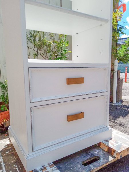 真鍮の取っ手は100種類以上のデザインから選べます。