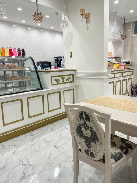 カフェ向けの店舗家具製作はグレイスファニチャーにお任せ下さい!