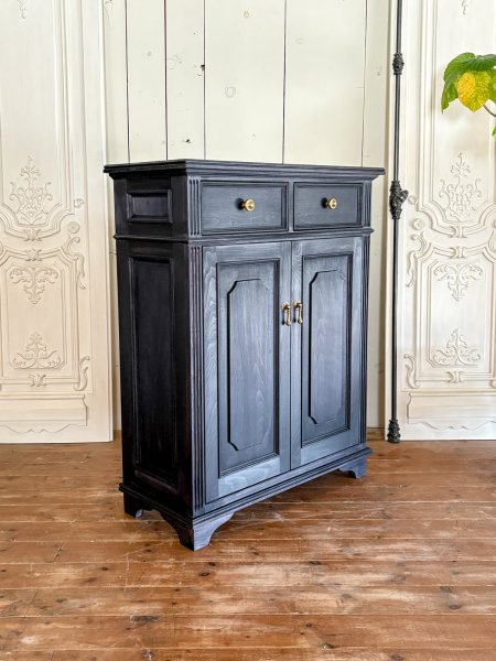 写真はW800、D350、H1000mm、奥行きが浅いサイズ。