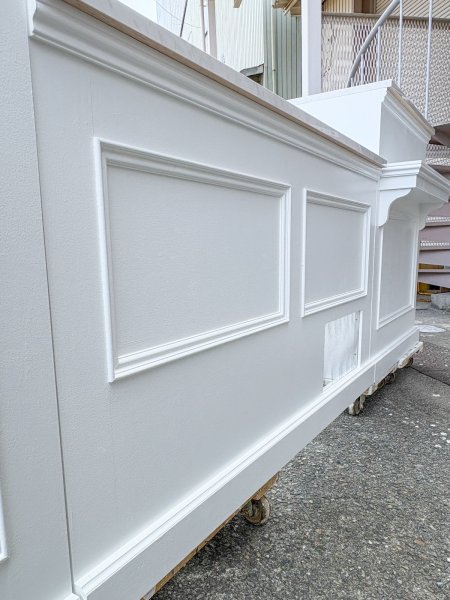 W1200mmの冷蔵ショーケースを収納するカバー。