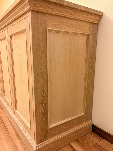 モールディングを使ったアンティーク調デザイン