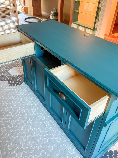 スライドレールのスムーズな引出し。